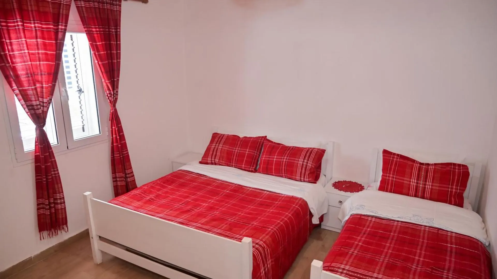 Bujtina Miqesia Bed & Breakfast Theth Albania