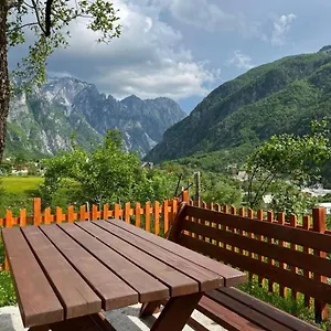  Bed & Breakfast Bujtina Pllumi
