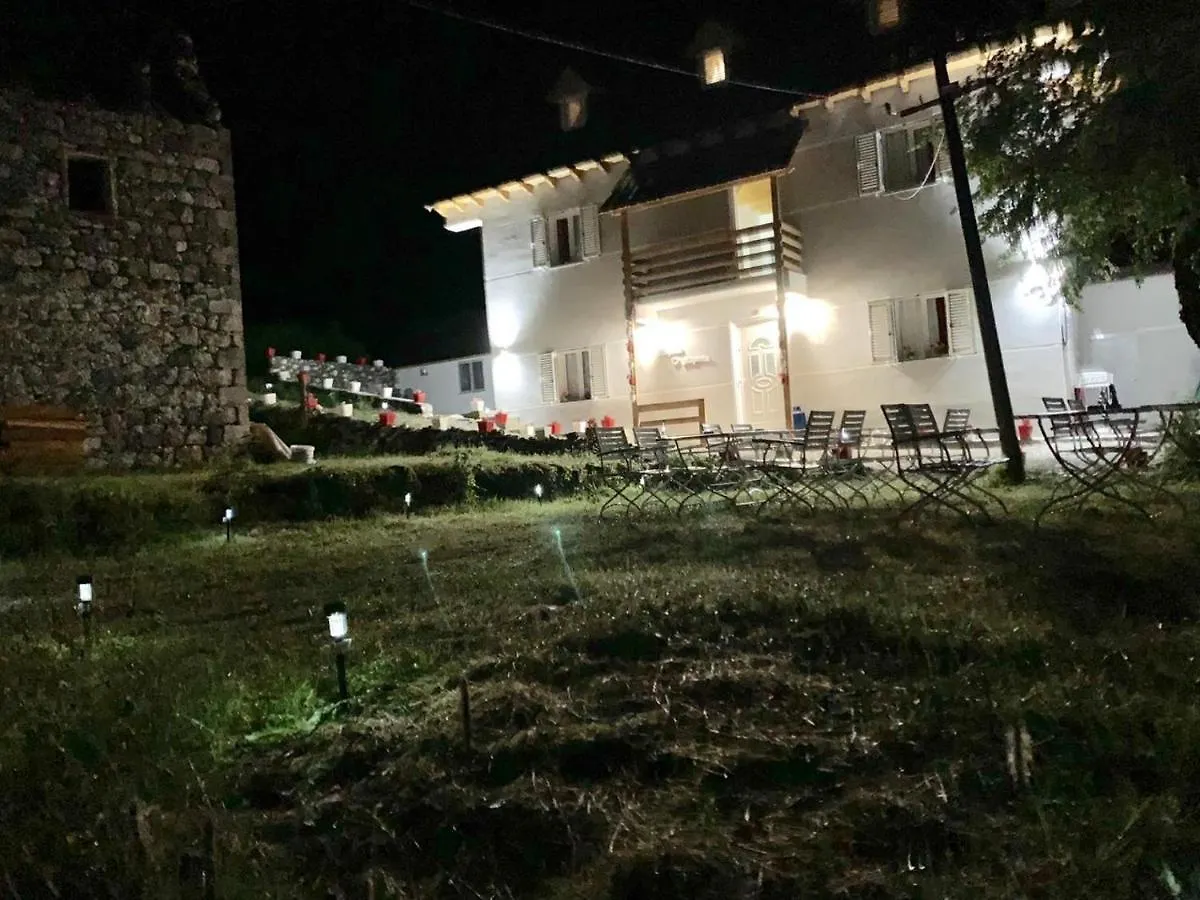Bujtina Miqesia Bed & Breakfast Theth 0*,  Albania