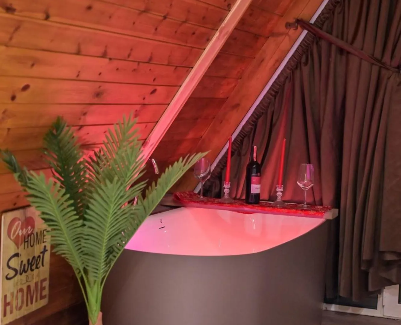 Bujtina Miqesia Bed & Breakfast Theth