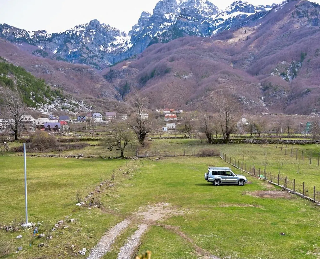 Bujtina Miqesia Bed & Breakfast Theth 0*,  Albania